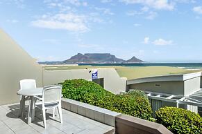 Dolphin Beach Hotel