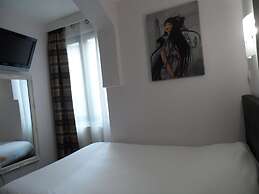 Hotel Prince Monceau