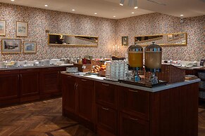 Best Western Strand Hotel