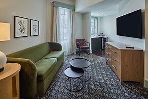 The Partridge Inn Augusta, Curio Collection by Hilton