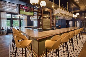 The Partridge Inn Augusta, Curio Collection by Hilton