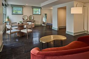 The Partridge Inn Augusta, Curio Collection by Hilton