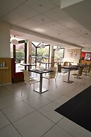 Hôtel ibis Saintes