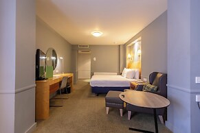 Holiday Inn Guildford by IHG