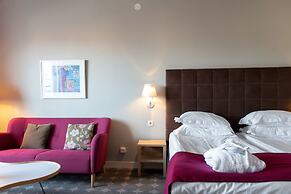 Elite Hotel Marina Plaza