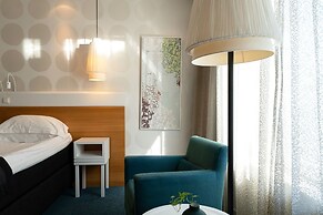 Elite Hotel Marina Plaza