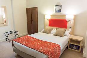 D'win Hotel