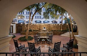 Omni La Mansion del Rio