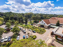 Sunbird Capital Hotel