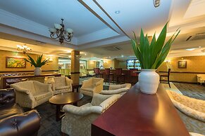 Sunbird Capital Hotel