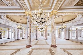 Carlton Cannes, a Regent Hotel