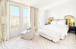Carlton Cannes, a Regent Hotel
