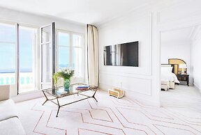 Carlton Cannes, a Regent Hotel