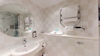 Holiday Inn Cambridge by IHG