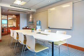 Holiday Inn Cambridge by IHG