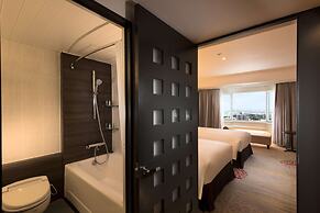 DoubleTree by Hilton Naha Shuri Castle