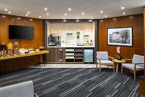 Holiday Inn Reading South M4 Jct11 by IHG
