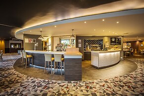 Holiday Inn Reading South M4 Jct11 by IHG