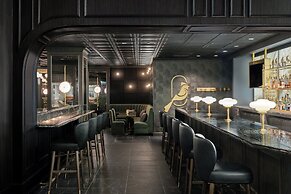Omni Severin Hotel