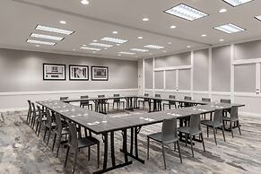 Hilton Alexandria Mark Center