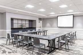 Hilton Alexandria Mark Center