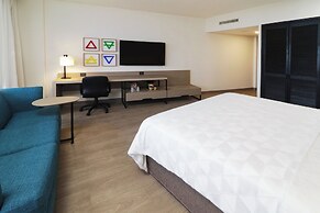 Holiday Inn Monterrey - Parque Fundidora by IHG