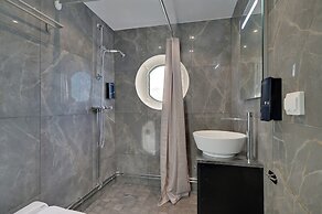 Mälardrottningen Hotel