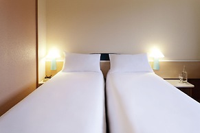 ibis Tours Sud