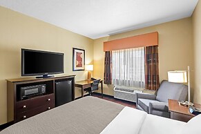 Quality Inn & Suites Des Moines Airport