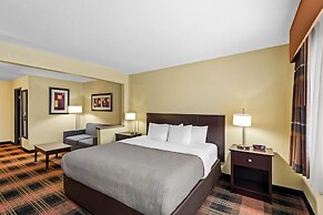 Quality Inn & Suites Des Moines Airport