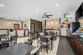 Quality Inn & Suites Des Moines Airport