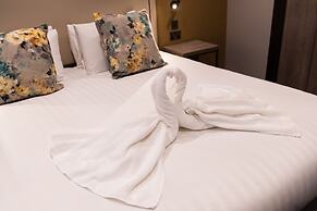 Byron Hotel London