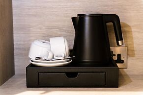 Byron Hotel London