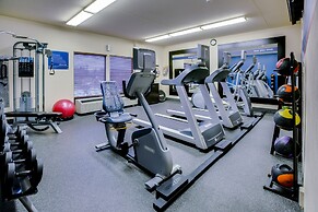 Pittsburgh Airport Inn and Suites