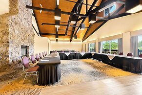 Best Western Plus Nor'wester Hotel & Conference Centre