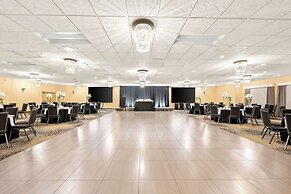 Best Western Plus Nor'wester Hotel & Conference Centre