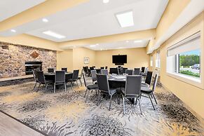 Best Western Plus Nor'wester Hotel & Conference Centre