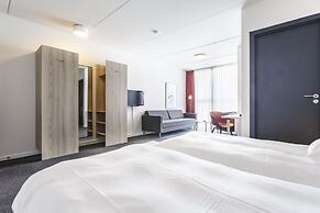 Montra Skaga Hotel