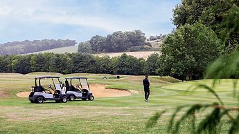 Donnington Hotel, Spa & Golf