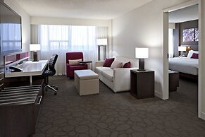 Delta Hotels by Marriott Edmonton South Conference Centre
