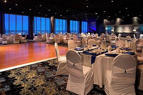 Delta Hotels by Marriott Edmonton South Conference Centre