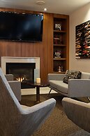 Delta Hotels by Marriott Edmonton South Conference Centre