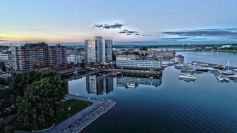 Delta Hotels by Marriott Kingston Waterfront