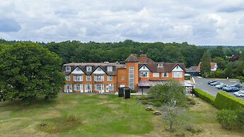 Grovefield House Hotel By Uno -FREE PARKING
