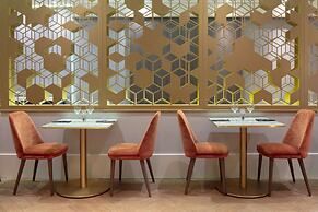 DoubleTree by Hilton London Elstree