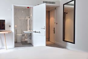 DoubleTree by Hilton London Elstree
