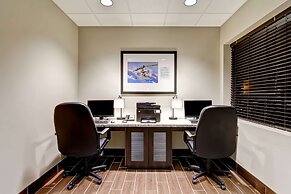 Best Western London Airport Inn & Suites