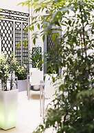 Hotel Glasgow Monceau Paris by Patrick Hayat