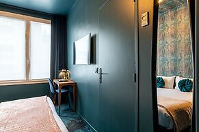 Hotel Glasgow Monceau Paris by Patrick Hayat