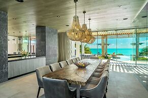 Grace Bay Club